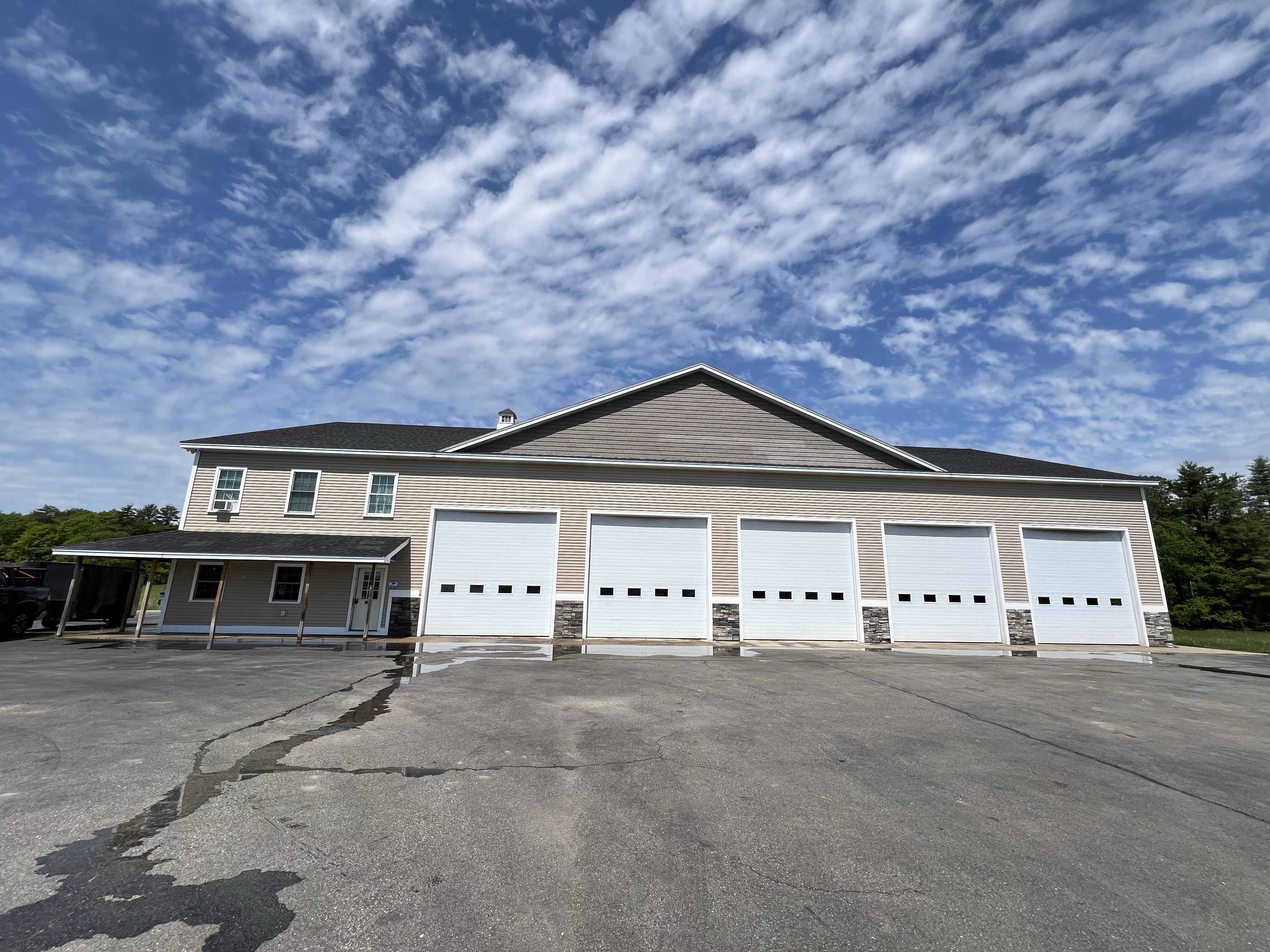 Commercial Pressure Washing